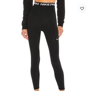 Nike Pro black leggings